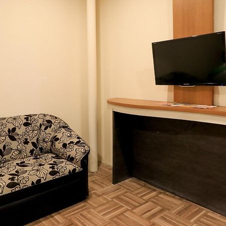 Tab Hotel Surabaya Exterior foto